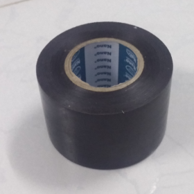 Băng keo điện đen